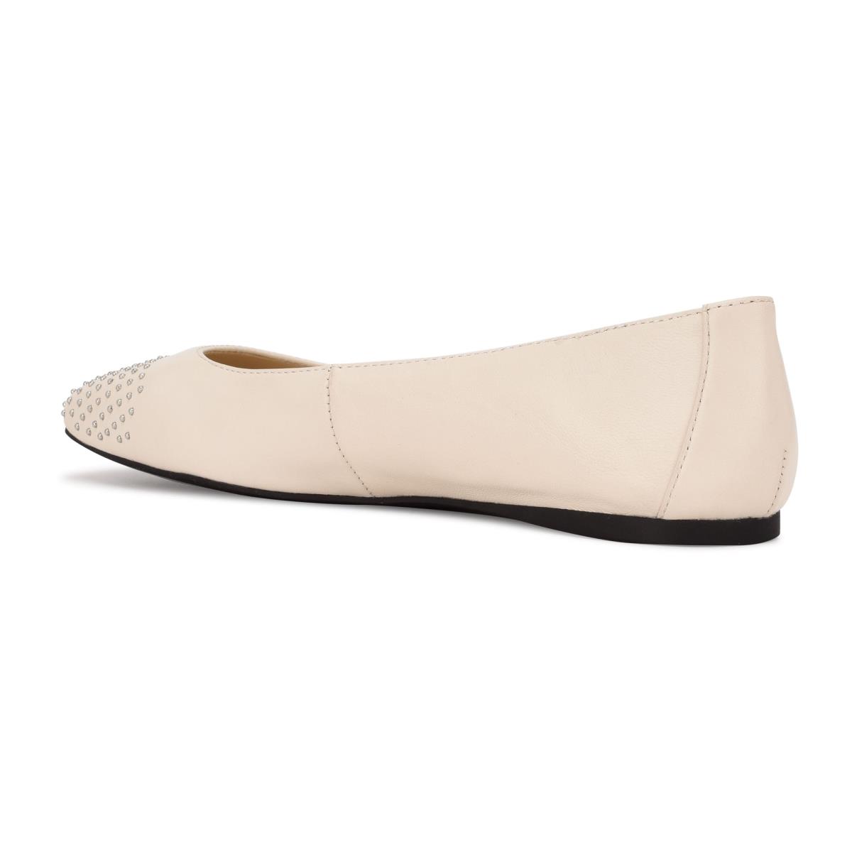 Ballerine Nine West Aloha Studded Square-Embout Femme Blanche | 8534EWRMI